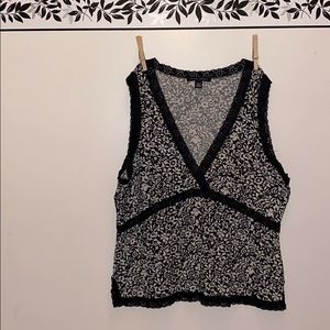 Banana Republic B&W Floral with Lace V Neck